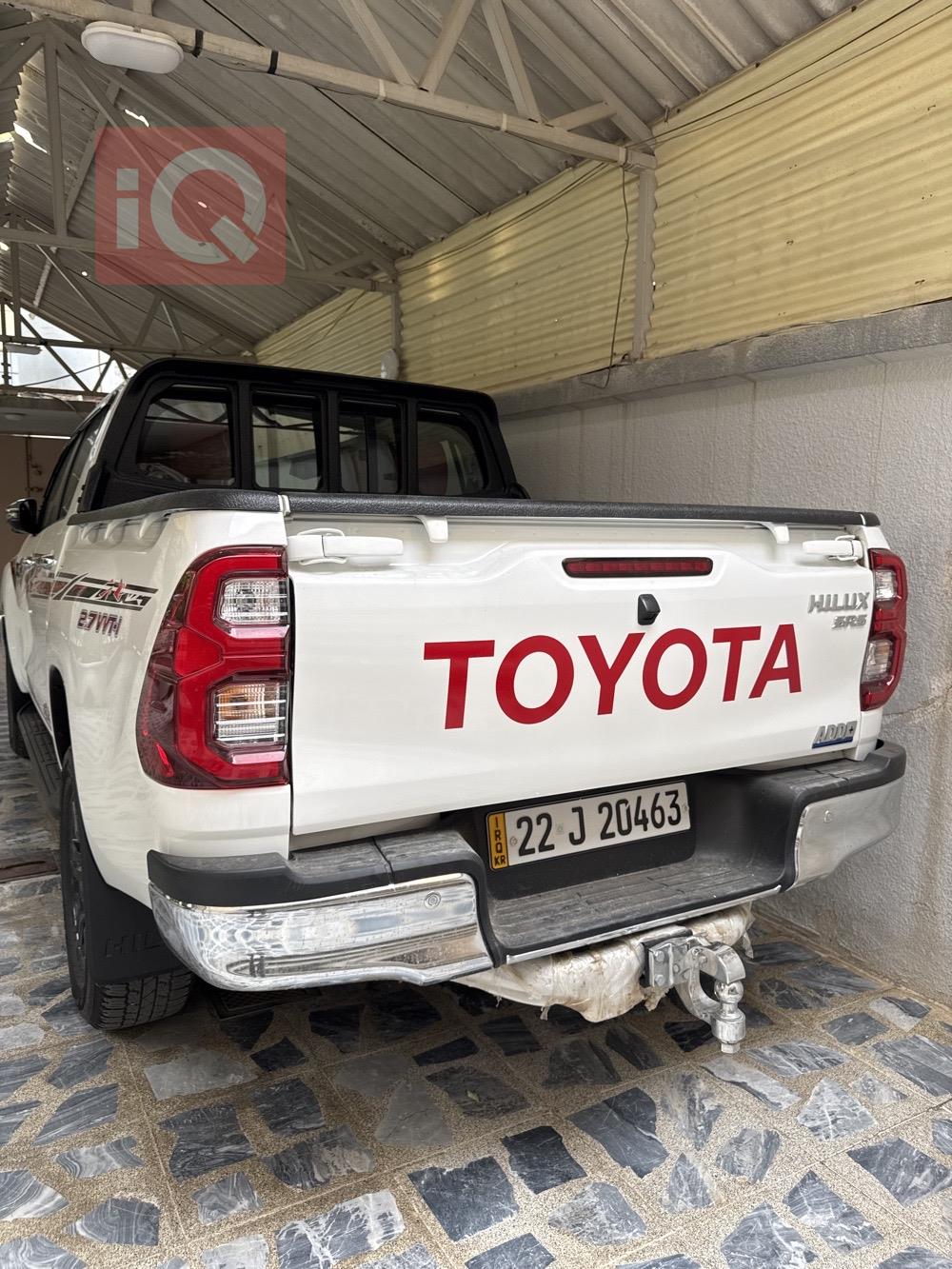 Toyota Hilux